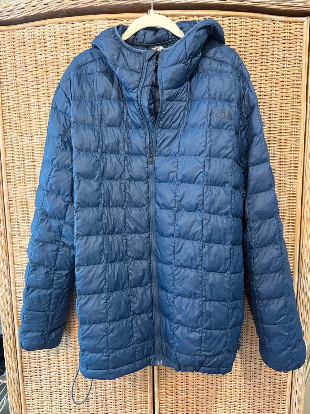 The North Face Men’s Navy Blue Quilted Hooded Jacket